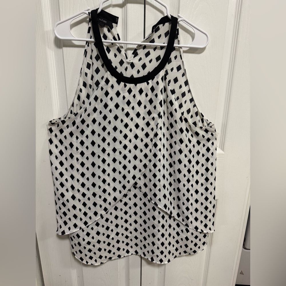 Alfani Black and White Geometric Blouse